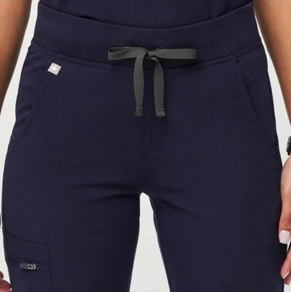 FIGS NAVY ZAMORA JOGGER SCRUB PANTS SIZE XL/P - Picture 2 of 8